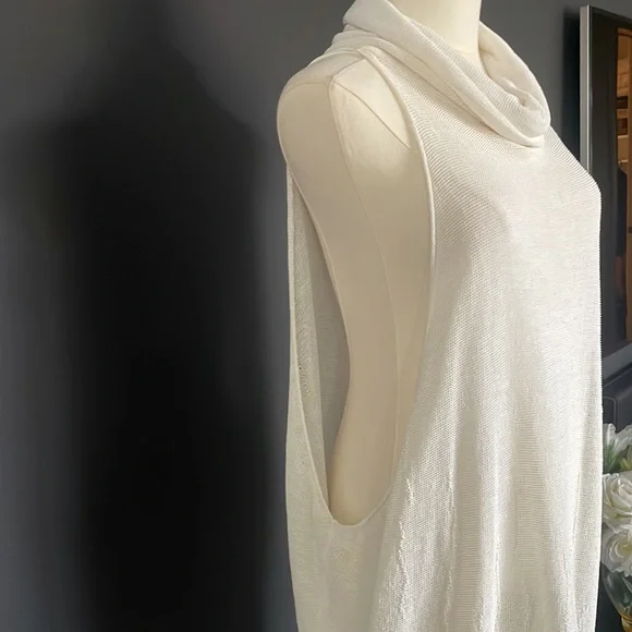 SARA PACINI linen top - Picture 4 of 5